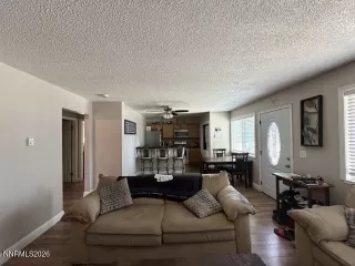 Photo #4: 260005677 Listing 