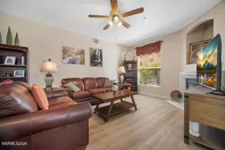 Photo #5: 260005678 Listing 