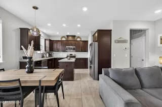 Photo #3: 260005735 Listing 