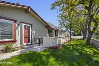Photo #1: 260005805 Listing