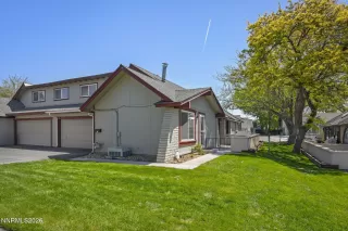 Photo #2: 260005805 Listing