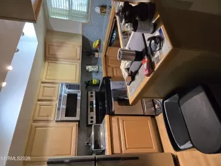 Photo #5: 260005813 Listing 