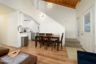 Photo #1: 260005883 Listing 