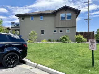 Photo #2: 260005907 Listing 