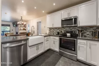 Photo #4: 260005910 Listing 