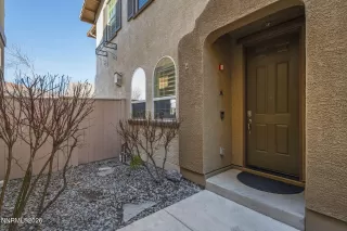 Photo #2: 260005913 Listing