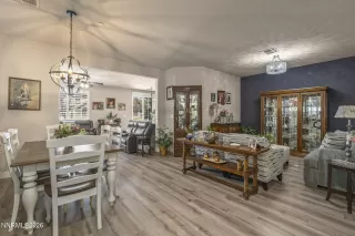 Photo #3: 260005913 Listing