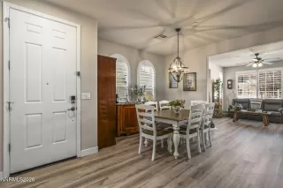 Photo #4: 260005913 Listing