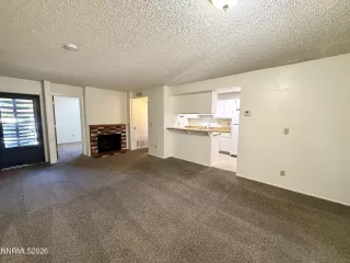 Photo #2: 260005961 Listing 