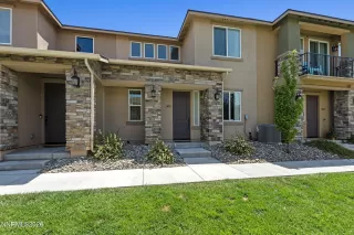 Photo #1: 260006002 Listing 