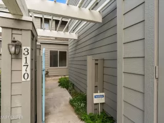 Photo #2: 260006009 Listing