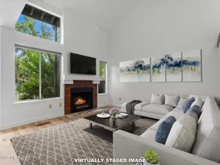 Photo #6: 260006009 Listing