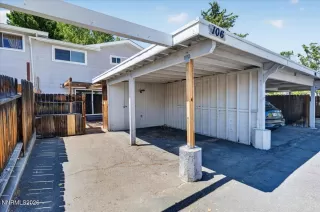 Photo #2: 260006063 Listing
