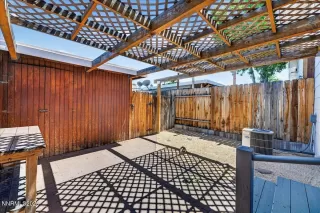 Photo #4: 260006063 Listing