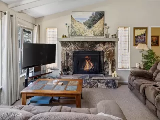 Photo #3: 260006068 Listing 