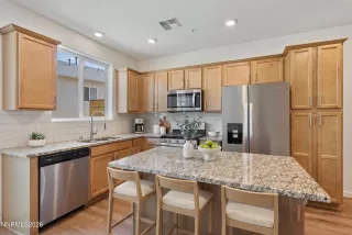 Photo #4: 260006122 Listing 