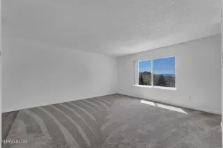 Photo #5: 260006125 Listing 