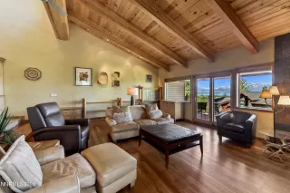 Photo #5: 260006138 Listing 