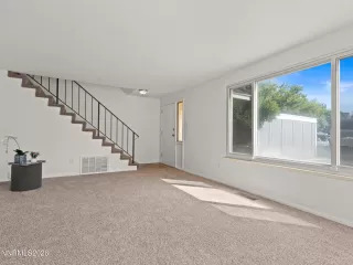 Photo #5: 260006145 Listing 