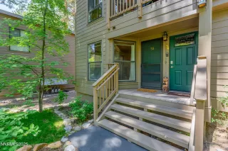 Photo #1: 260006162 Listing 