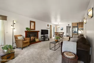 Photo #3: 260006162 Listing 