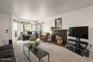 Photo #5: 260006162 Listing 