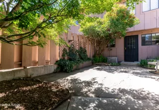 Photo #3: 260006163 Listing 
