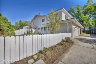 Photo #4: 260006177 Listing 