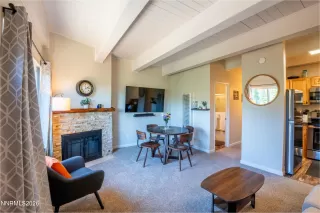 Photo #2: 260006219 Listing 