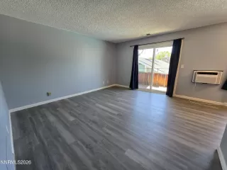 Photo #1: 260006275 Listing 