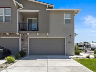 Photo #1: 260006319 Listing