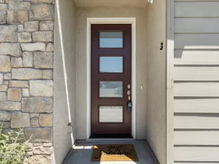 Photo #3: 260006319 Listing