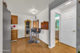 Photo #6: 260006356 Listing