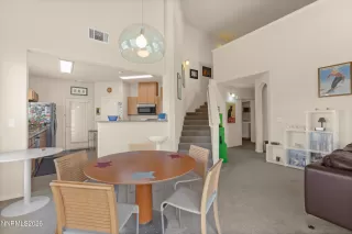 Photo #5: 260006370 Listing