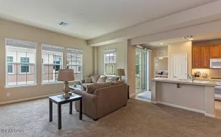 Photo #3: 260006391 Listing