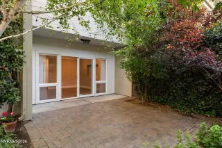 Photo #4: 260006409 Listing