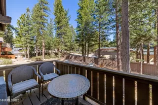 Photo #5: 260006417 Listing