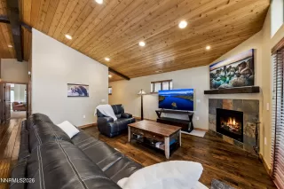 Photo #6: 260006417 Listing