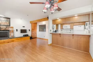 Photo #5: 260006466 Listing
