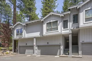 Photo #2: 260006551 Listing 