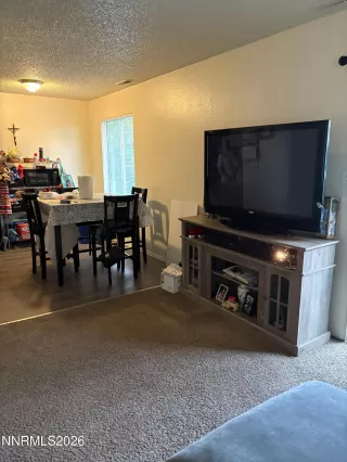 Photo #5: 260006606 Listing 