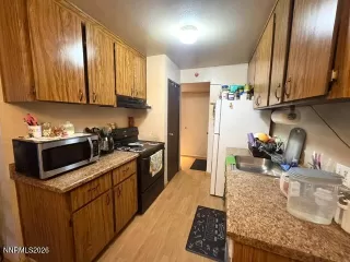 Photo #2: 260006674 Listing 