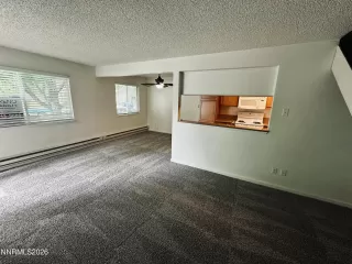 Photo #2: 260006721 Listing