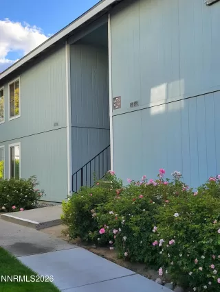Photo #1: 260006735 Listing 