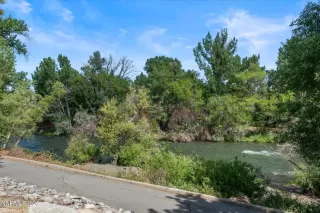Photo #1: 260006740 Listing