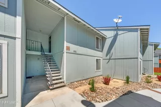 Photo #1: 260006765 Listing