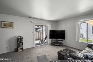 Photo #6: 260006798 Listing
