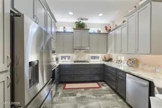 Photo #5: 260006804 Listing