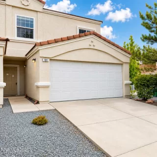Photo #1: 260006807 Listing