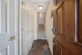 Photo #5: 260006811 Listing